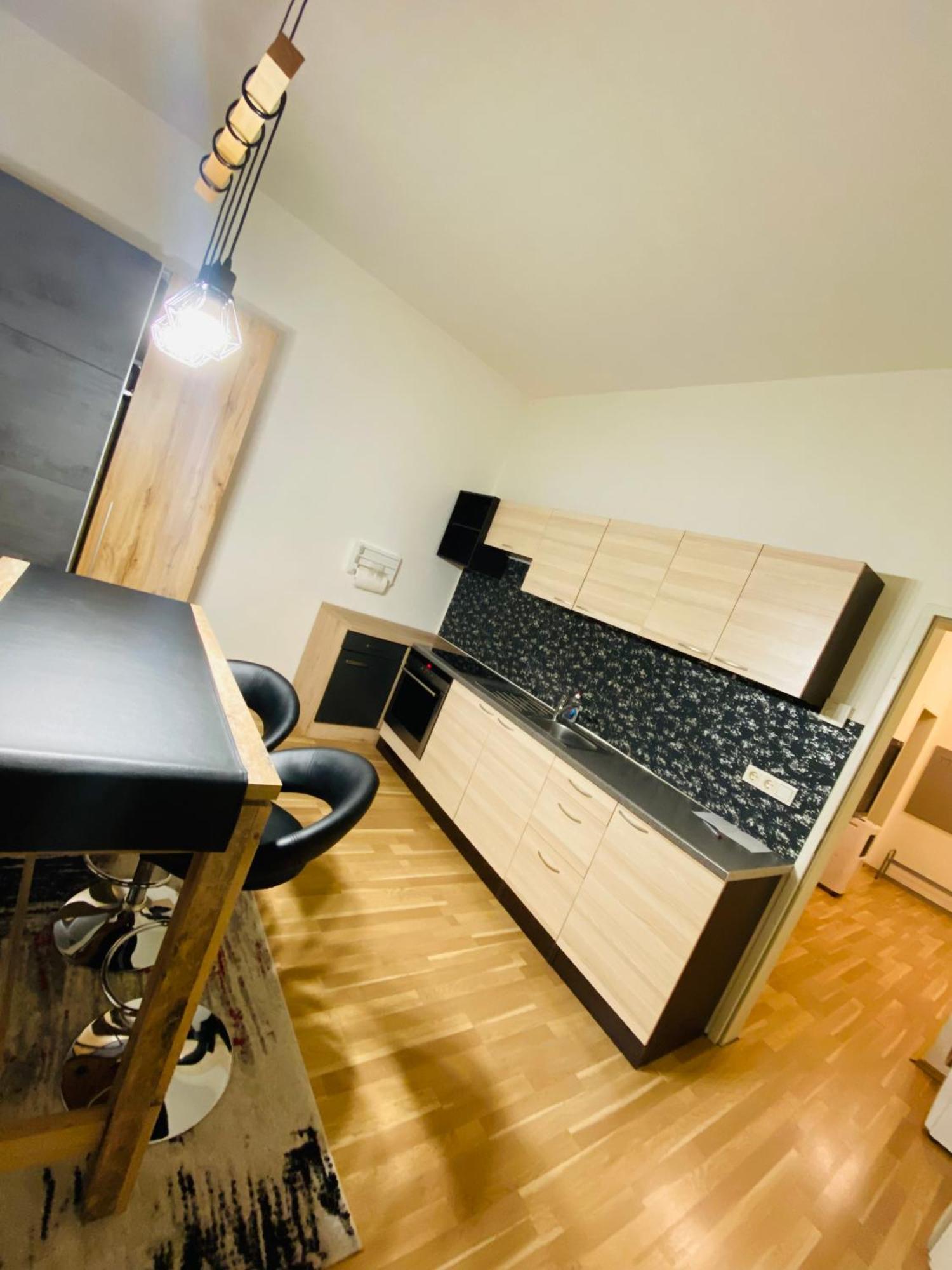 Neicapartmentlandskron 1010 Vienna